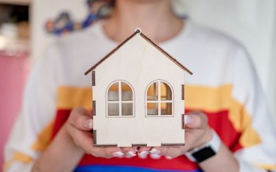 ¿Necesito contratar un abogado para comprar una vivienda?