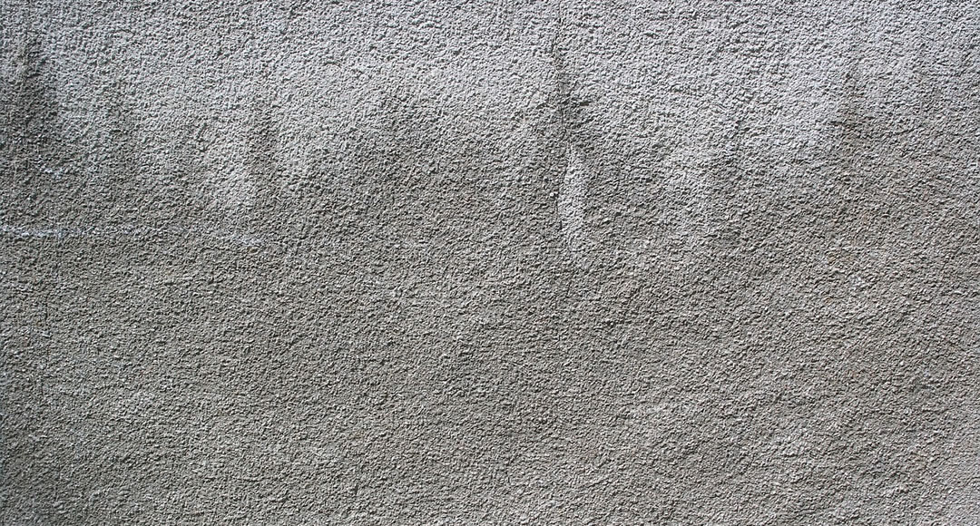 Denunciar a la comunidad de vecinos por humedades